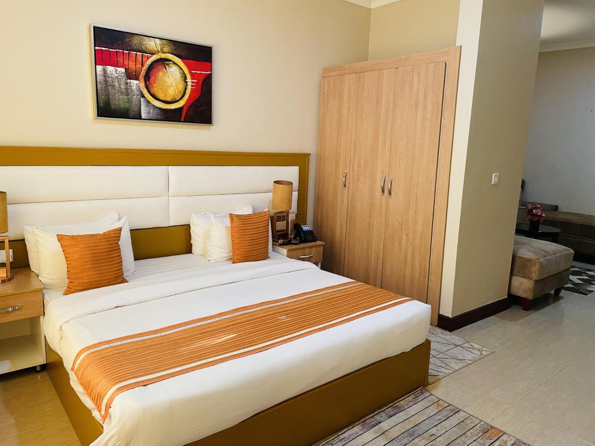 Nashera Hotels Додома Экстерьер фото